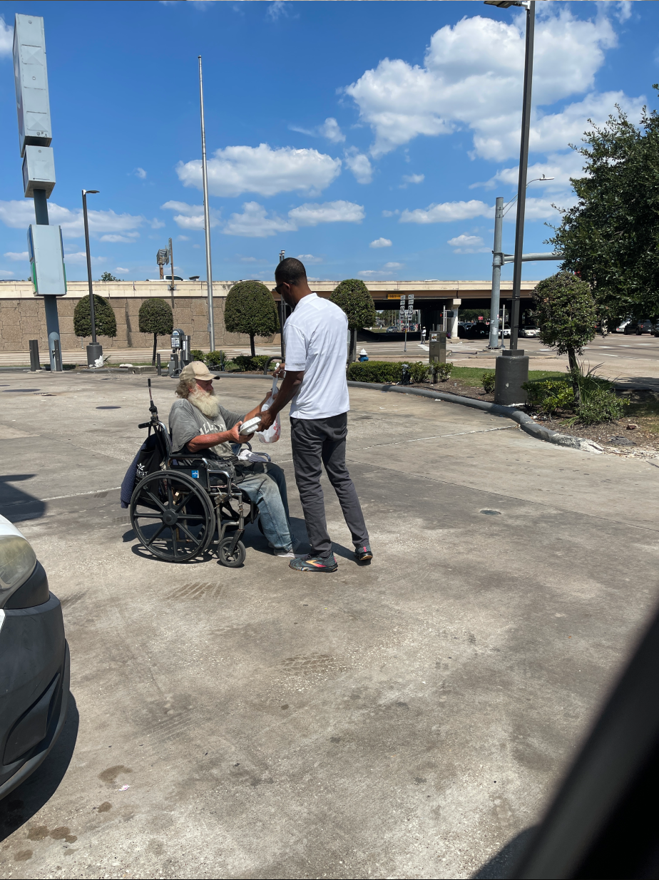 ezgif-frame-007 (10)